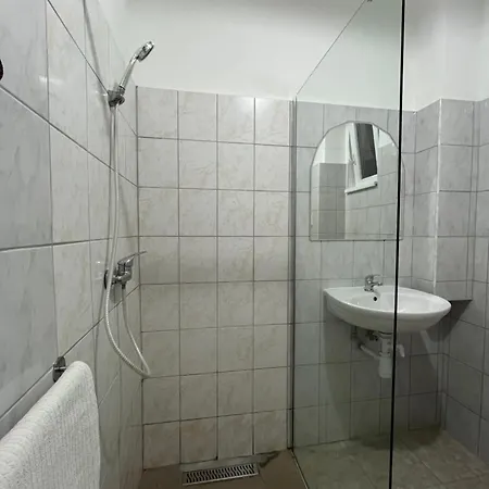 City Center Apartment Budapest View Optional Garage