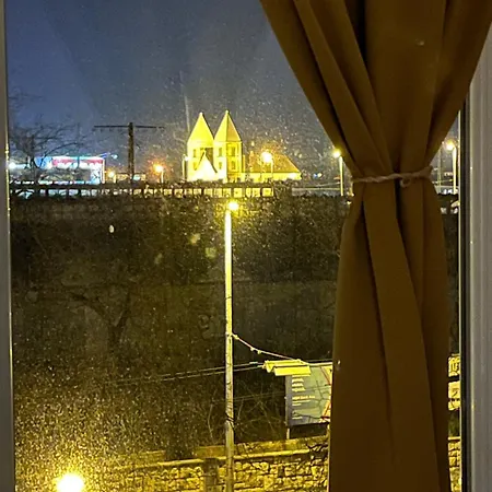 דירה City Center Apartment Budapest View Optional Garage בודפשט
